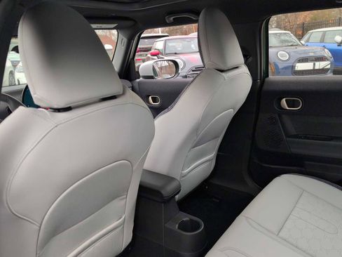 New 2026 MINI Cooper 4-Door Hardtop image 18