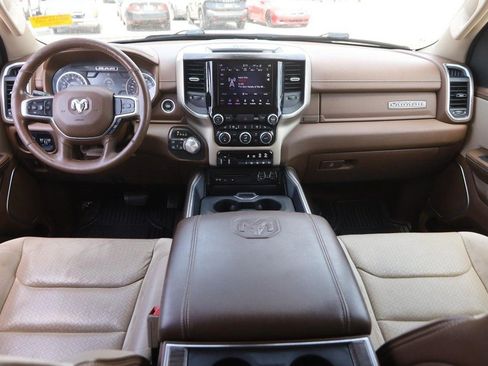 Used 2019 RAM 1500 Laramie AWD/4WD image 21