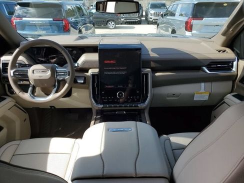 New 2026 GMC Yukon Denali RWD image 12