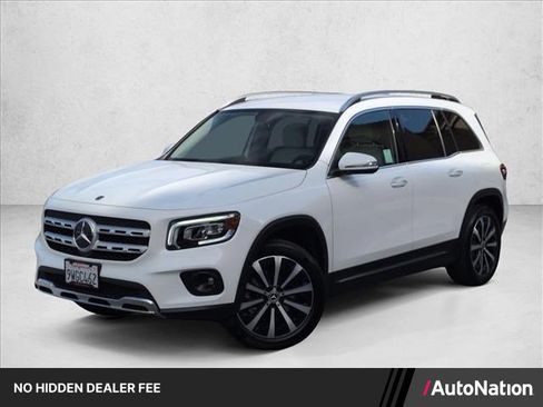 Used 2021 Mercedes-Benz GLB 250 w/ Premium Package image 1