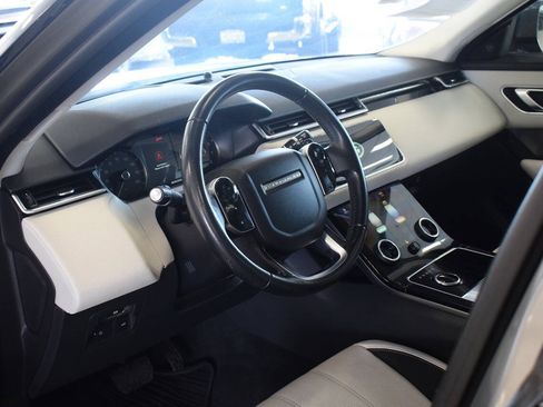 Used 2018 Land Rover Range Rover Velar S AWD/4WD image 43