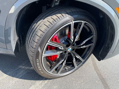 New 2026 BMW X5 M60i w/ Executive Package image 22