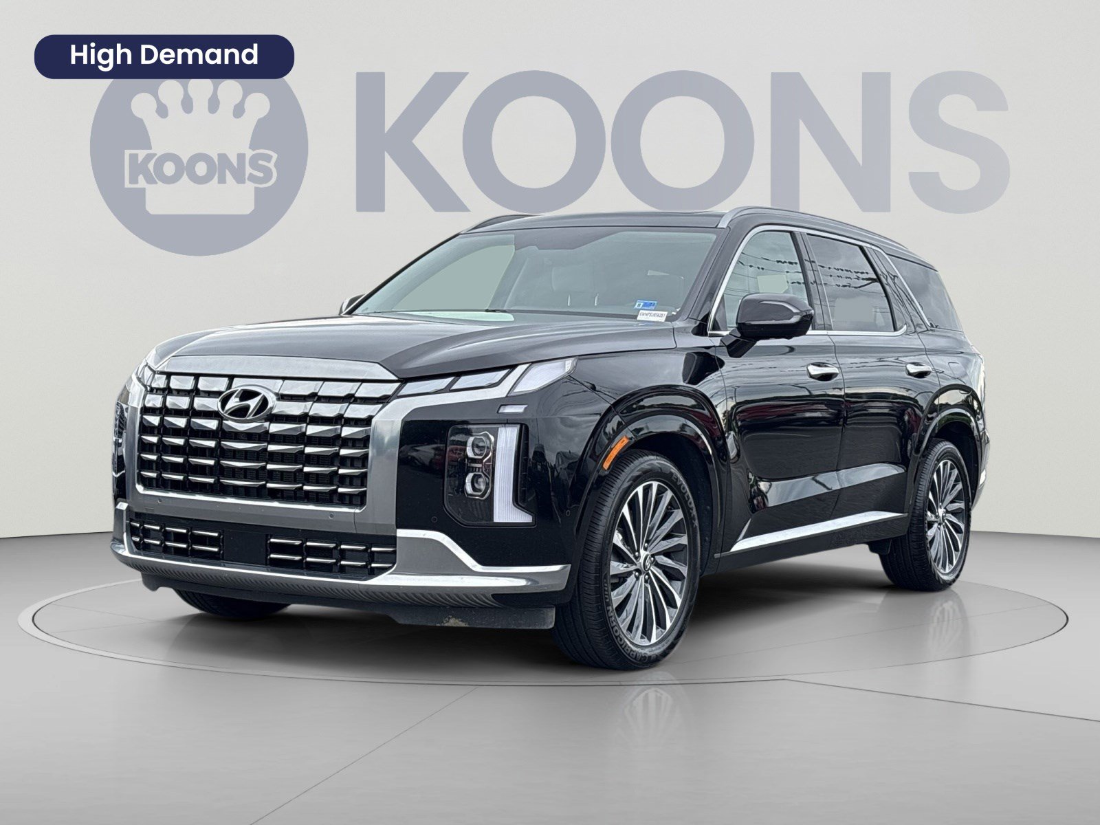 Certified 2025 Hyundai Palisade Calligraphy AWD/4WD image 1