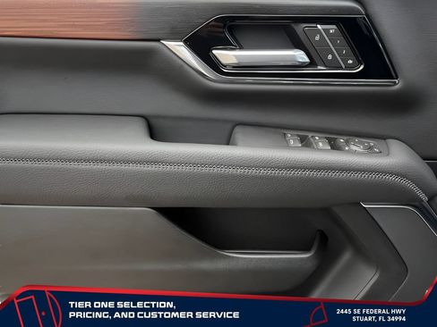 New 2026 GMC Yukon XL Denali w/ Denali Reserve Package AWD/4WD image 24