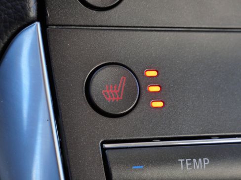 Used 2019 Ford Edge Titanium w/ Cold Weather Package image 31