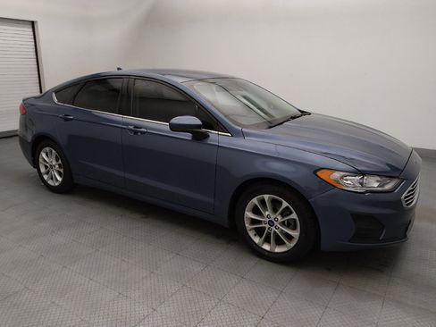 Used 2019 Ford Fusion SE FWD image 11