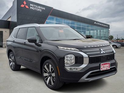 New 2025 Mitsubishi Outlander SEL