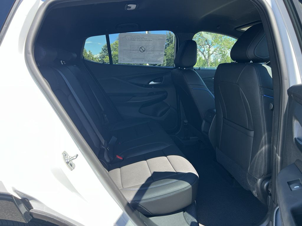New 2026 Buick Envista Sport Touring w/ Convenience I Package FWD image 22