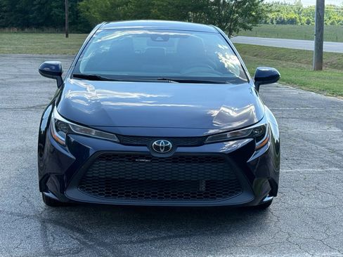 Used 2022 Toyota Corolla LE FWD image 8