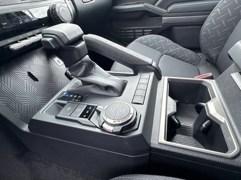 New 2026 Toyota Tacoma SR5 AWD/4WD image 24