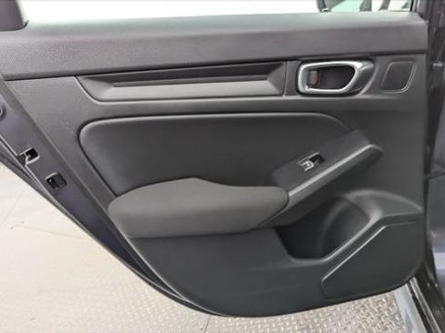 Used 2025 Honda Civic Sport image 16