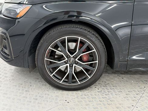Used 2024 Audi SQ5 Prestige AWD/4WD image 13