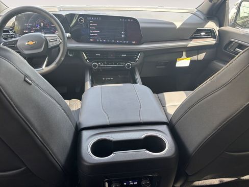 New 2026 Chevrolet Tahoe Premier w/ Sun And Tow Package AWD/4WD image 11