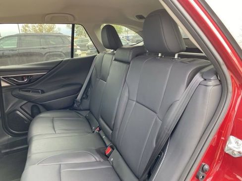 Used 2025 Subaru Outback Limited AWD/4WD image 4