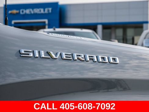 Used 2025 Chevrolet Silverado 1500 Custom w/ Turbomax Blackout Package AWD/4WD image 10