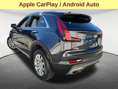 Used 2023 Cadillac XT4 Premium Luxury image 10