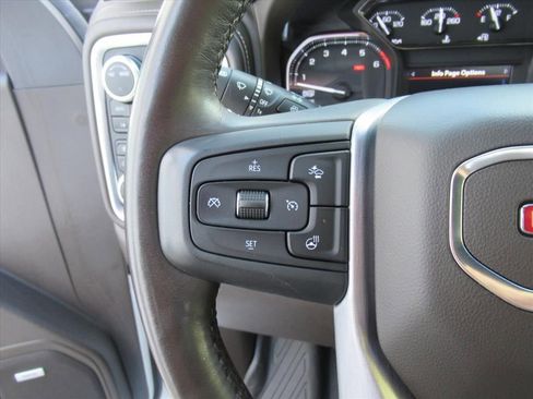 Used 2021 GMC Sierra 1500 SLT w/ SLT Convenience Package image 18