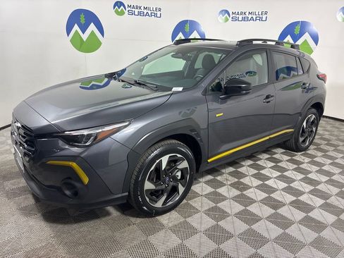 Used 2025 Subaru Crosstrek 2.5i Sport AWD/4WD image 3