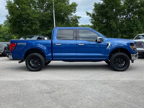 Used 2025 Ford F150 XLT w/ Equipment Group 302A MID AWD/4WD image 9