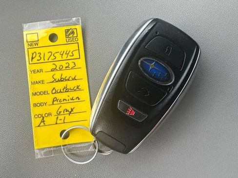 Used 2023 Subaru Outback Premium AWD/4WD image 18