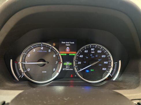 Used 2018 Acura TLX w/ Advance Package AWD/4WD image 19