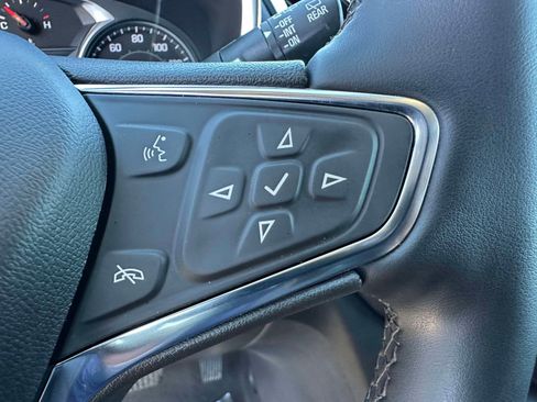 Certified 2024 Chevrolet Equinox Premier image 17