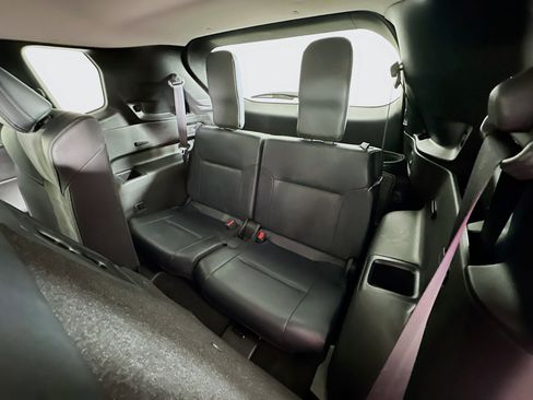 Used 2024 Mitsubishi Outlander SE Black Edition image 36