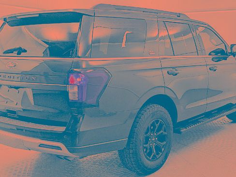 Certified 2023 Ford Expedition Timberline AWD/4WD image 3