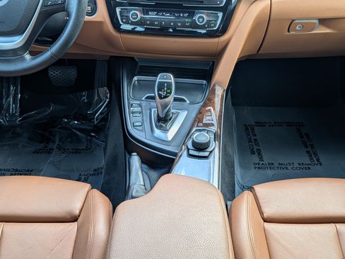 Used 2016 BMW 328i Sedan RWD image 18