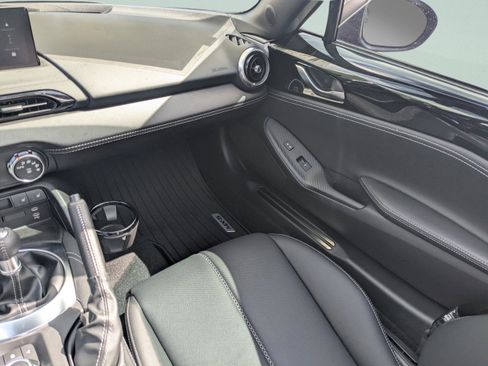 New 2026 MAZDA MX-5 Miata Grand Touring RWD image 11