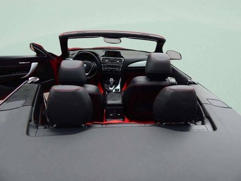 Used 2016 BMW 228i Convertible image 39
