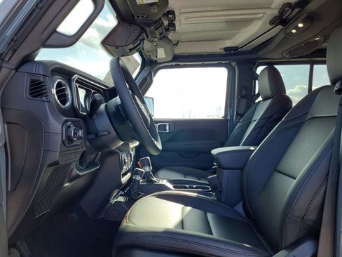 New 2026 Jeep Gladiator Sport AWD/4WD image 20