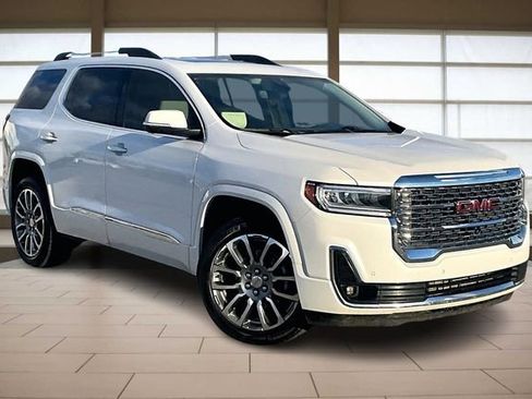 Used 2023 GMC Acadia Denali w/ Denali Ultimate Package image 12