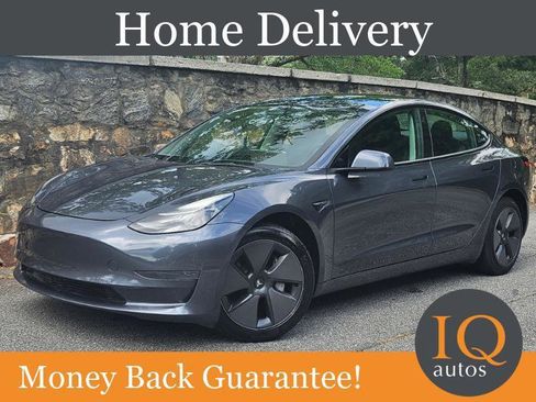 Used 2023 Tesla Model 3 Standard Range RWD image 1
