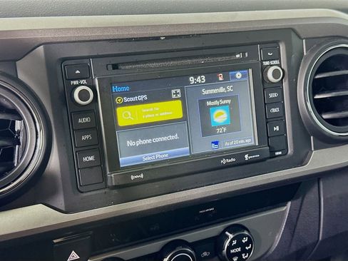 Used 2018 Toyota Tacoma SR5 image 25