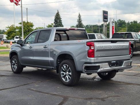 New 2026 Chevrolet Silverado 1500 LT AWD/4WD image 3