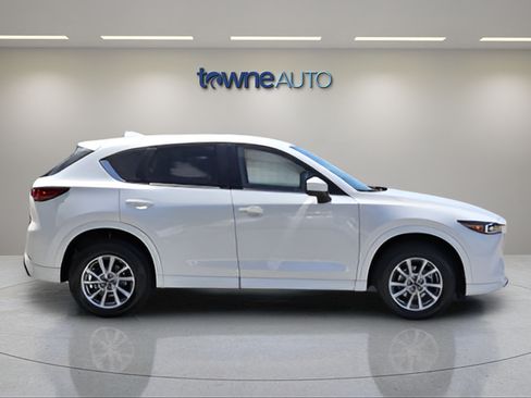 Used 2024 MAZDA CX-5 AWD 2.5 S w/ Select Package image 6