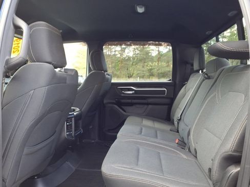 Used 2019 RAM 1500 Big Horn AWD/4WD image 10