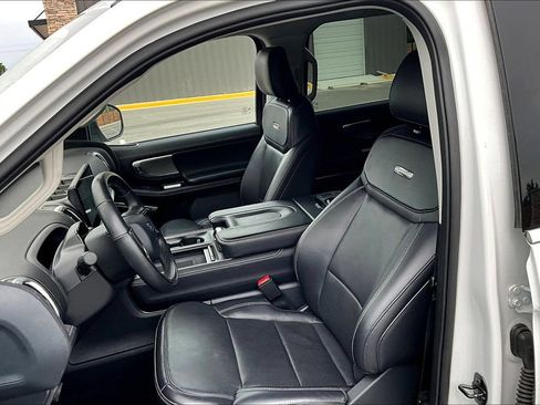 Certified 2025 Ford Expedition Max Platinum AWD/4WD image 19