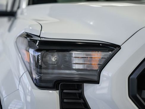 New 2026 Toyota Tacoma SR5 image 11