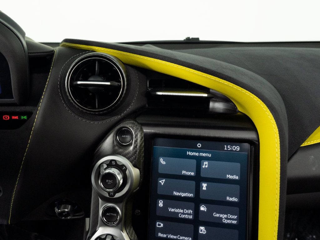 Used 2020 McLaren 720S Performance RWD image 18