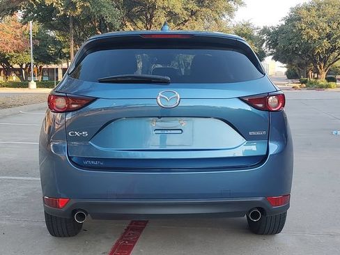 Used 2021 MAZDA CX-5 Touring FWD image 4
