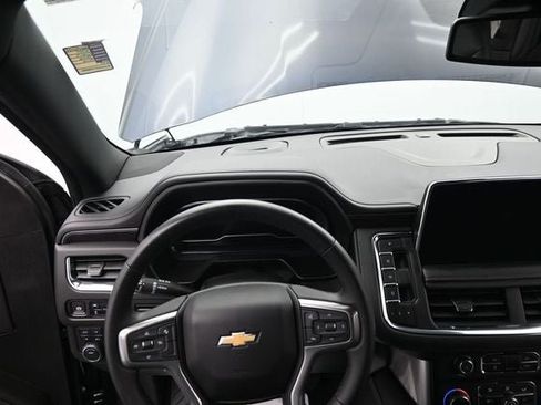 Used 2024 Chevrolet Tahoe LT AWD/4WD image 17