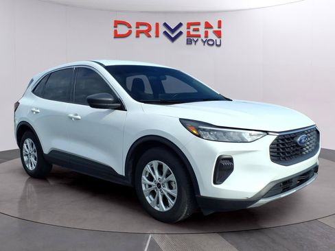 Used 2023 Ford Escape Active FWD image 7