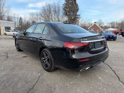 Used 2022 Mercedes-Benz E 350 4MATIC Sedan image 7