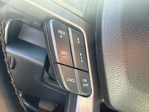 Used 2018 Ford Expedition Platinum AWD/4WD image 46
