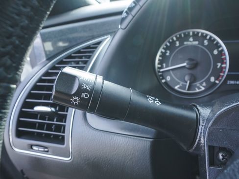 Used 2023 Nissan Armada SL w/ Midnight Edition Package image 21