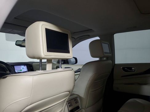 Used 2018 INFINITI QX60 FWD w/ Deluxe Technology Package image 13