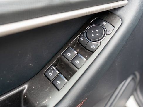 New 2026 Ford Explorer ST-Line w/ ST-Line Street Pack image 13