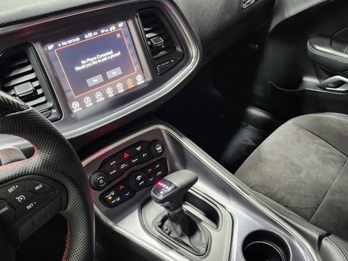 Used 2017 Dodge Challenger R/T Scat Pack image 33